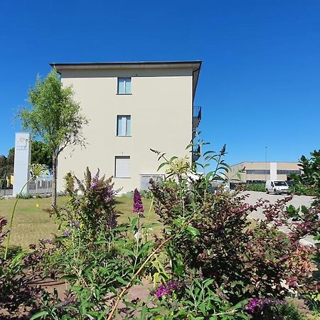 Eco Rooms&Apartments Voghera Exterior foto