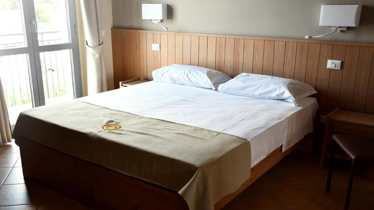 Eco Rooms&Apartments Voghera Exterior foto